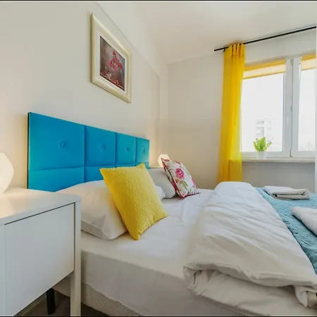 P&o Serviced Anielewicza Apartment *